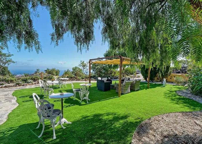 Rural La Correa Del Almendro & Bubble Experience - Adults Only Kır Evi