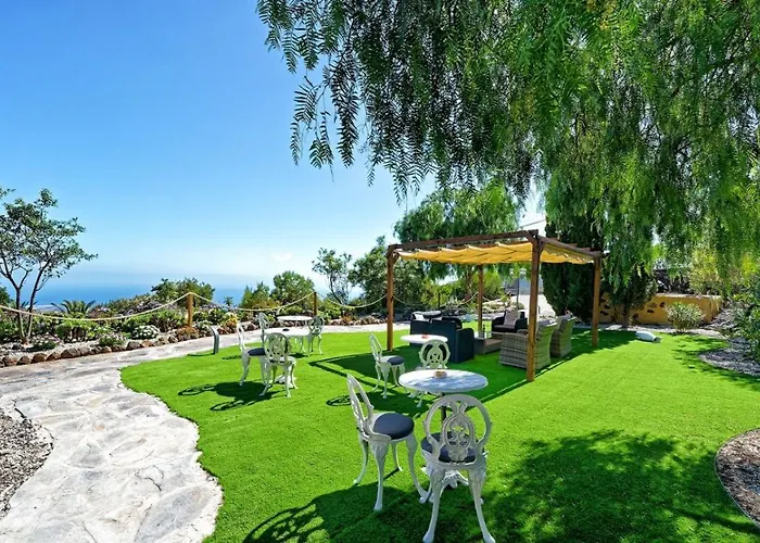 Rural La Correa Del Almendro & Bubble Experience - Adults Only