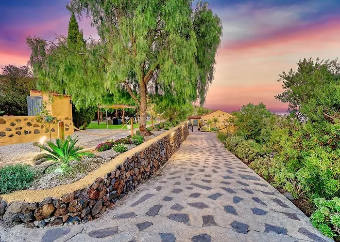 Rural La Correa Del Almendro & Bubble Experience - Adults Only * アロナ