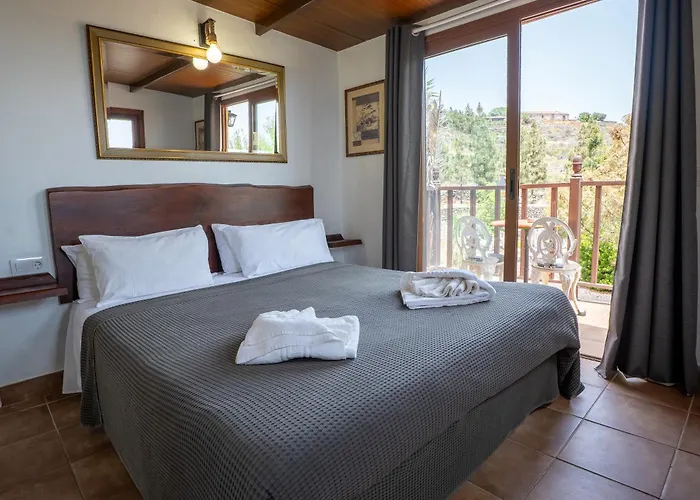 Rural La Correa Del Almendro & Bubble Experience - Adults Only Landhuis