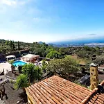 Rural La Correa Del Almendro & Bubble Experience - Adults Only *
