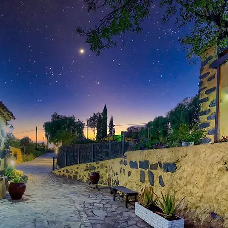 منزل ريفي Rural La Correa Del Almendro & Bubble Experience - Adults Only *