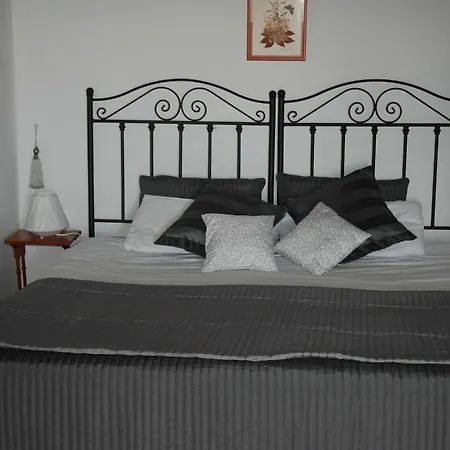 Rural La Correa Del Almendro & Bubble Experience - Adults Only منزل ريفي أرونا