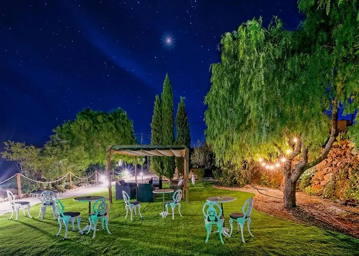 Country house Rural La Correa Del Almendro & Bubble Experience - Adults Only *