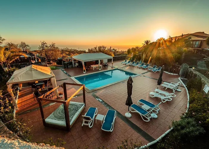 Rural La Correa Del Almendro & Bubble Experience - Adults Only